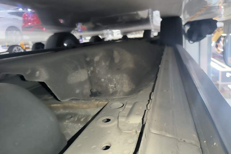 Used Nissan X-Trail 2021 VC-Turbo 300 CVT 4WD Ultimate Edition Left Side Sill