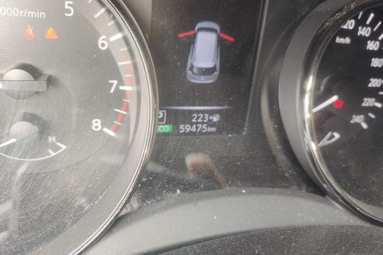 Used Nissan X-Trail 2021 2.0L CVT 2WD XL Premium SmartConnect Deluxe Edition Odometer Close Up