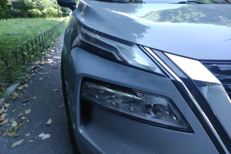 Used Nissan X-Trail 2021 VC-Turbo 300 CVT 4WD Luxury Edition Right Front Headlight