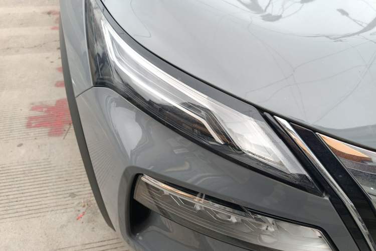 Used Nissan X-Trail 2021 VC-Turbo 300 CVT 4WD Luxury Edition Right Front Headlight