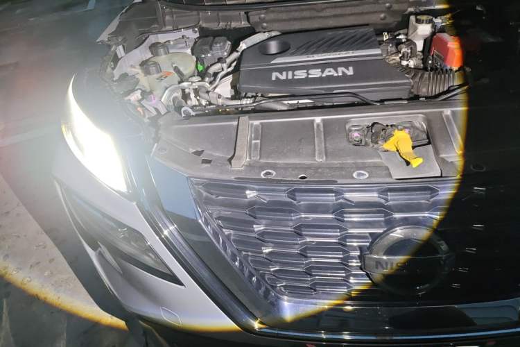 Used Nissan X-Trail 2021 VC-Turbo 300 CVT 2WD Luxury Edition Right Front Headlight