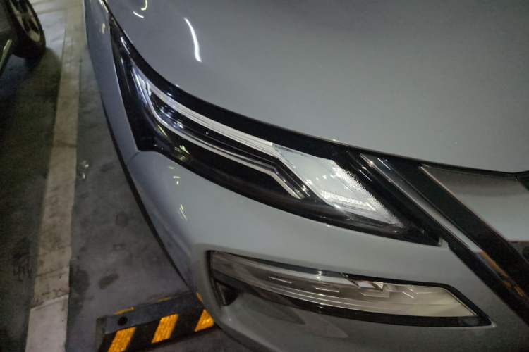 Used Nissan X-Trail 2021 VC-Turbo 300 CVT 4WD Ultimate Edition Right Front Headlight