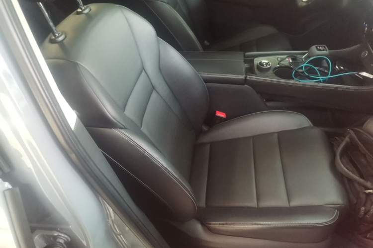 Used Nissan X-Trail 2021 VC-Turbo 300 CVT 4WD Luxury Edition Right Front Seat
