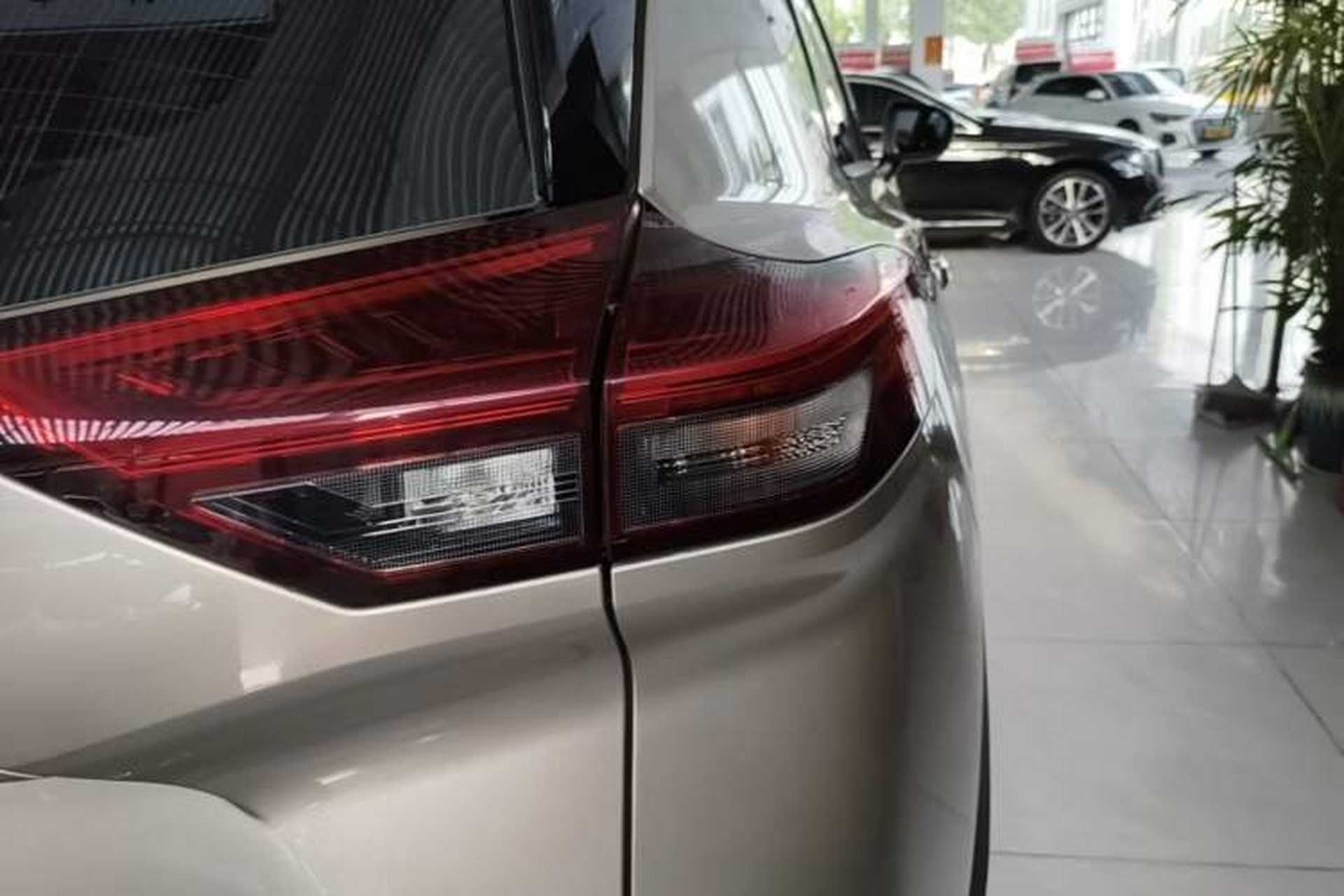 Used Nissan X-Trail 2021 VC-Turbo 300 CVT 2WD Luxury Edition Right Rear Taillight