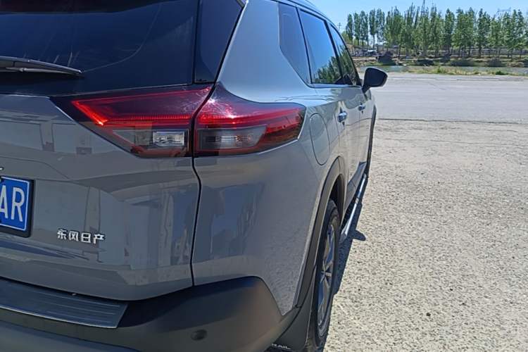 Used Nissan X-Trail 2021 VC-Turbo 300 CVT 2WD Luxury Edition Right Rear Taillight