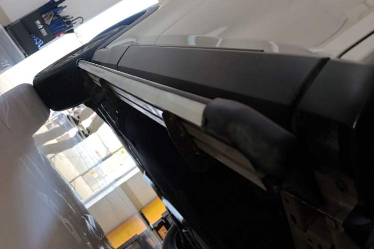 Used Nissan X-Trail 2021 VC-Turbo 300 CVT 2WD Luxury Edition Right Side Sill