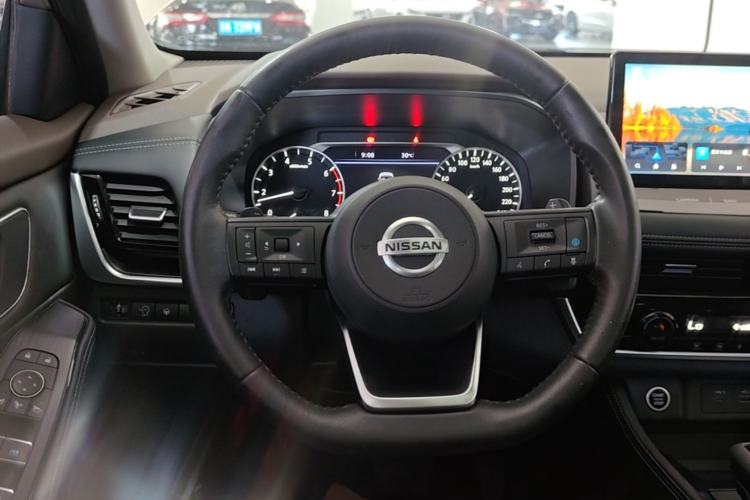 Used Nissan X-Trail 2021 VC-Turbo 300 CVT 2WD Luxury Edition Steering Wheel