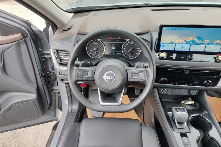 Used Nissan X-Trail 2021 VC-Turbo 300 CVT 2WD Luxury Edition Steering Wheel