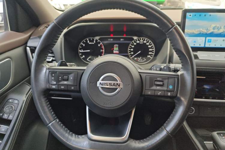 Used Nissan X-Trail 2021 VC-Turbo 300 CVT 2WD Luxury Edition Steering Wheel