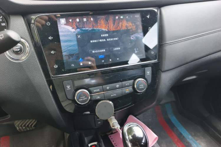 Used Nissan X-Trail 2021 2.0L CVT 2WD XL ITS SmartConnect Comfort Edition Audio And AC Panel