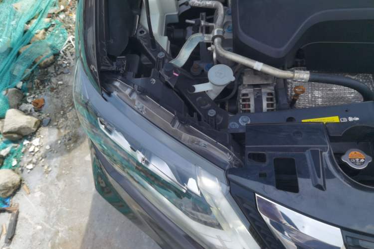 Used Nissan X-Trail 2021 2.5L CVT 4WD XL ITS Luxury Commemorative Edition Engine Bay Right