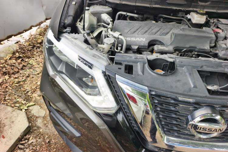 Used Nissan X-Trail 2021 2.0L CVT 2WD XL ITS SmartConnect Comfort Edition Engine Bay Right