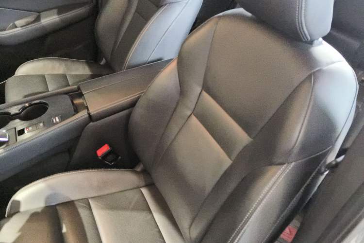 Used Nissan X-Trail 2021 VC-Turbo 300 CVT 2WD Luxury Edition Left Front Seat