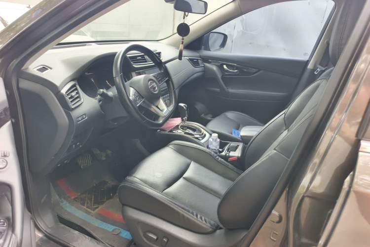 Used Nissan X-Trail 2021 2.0L CVT 2WD XL ITS SmartConnect Comfort Edition Left Front Seat