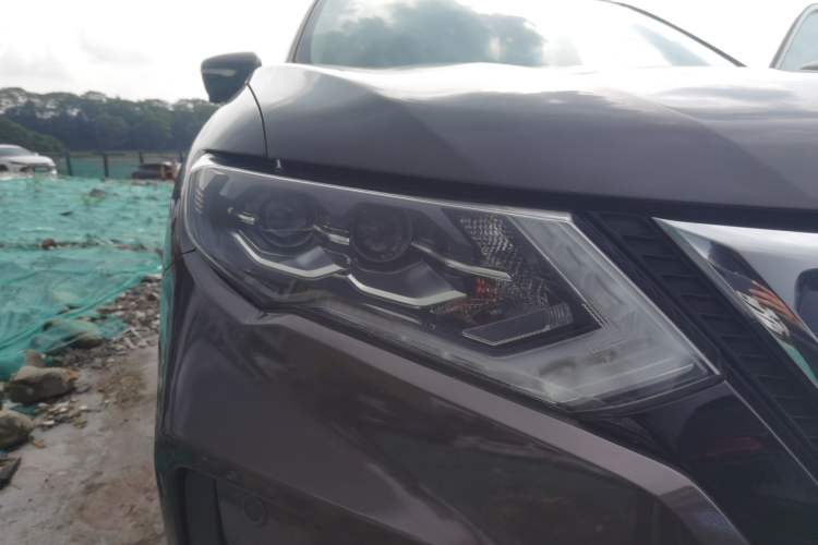 Used Nissan X-Trail 2021 2.5L CVT 4WD XL ITS Luxury Commemorative Edition Right Front Headlight