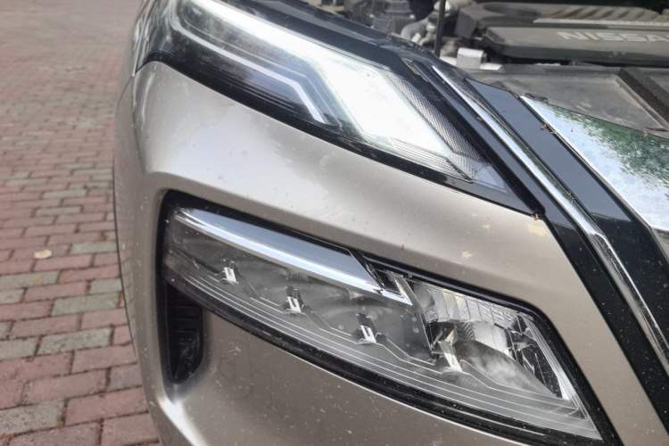 Used Nissan X-Trail 2021 VC-Turbo 300 CVT 4WD Luxury Edition Right Front Headlight