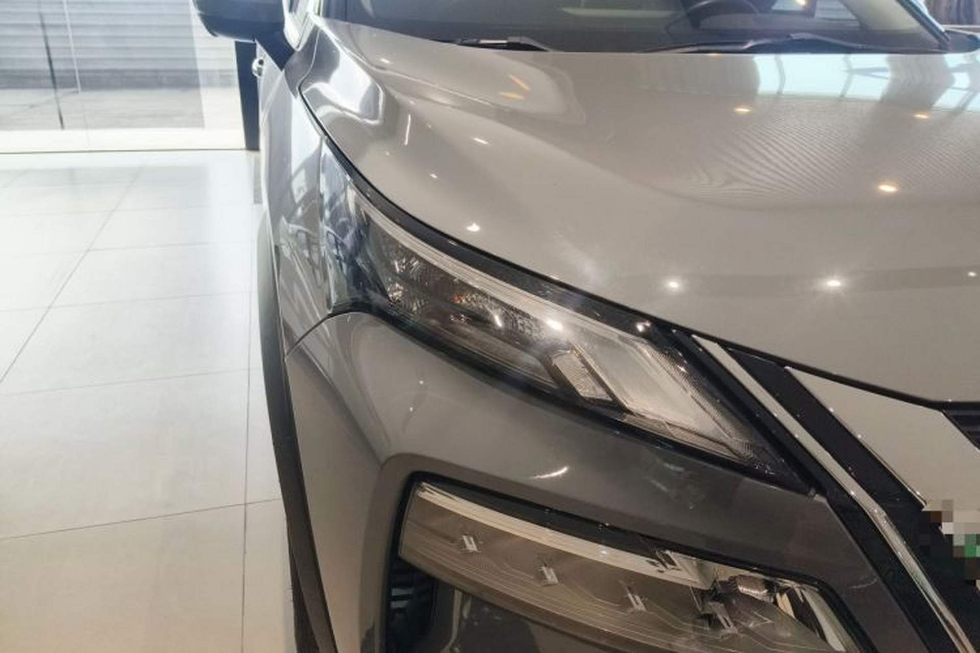 Used Nissan X-Trail 2021 VC-Turbo 300 CVT 2WD Luxury Edition Right Front Headlight