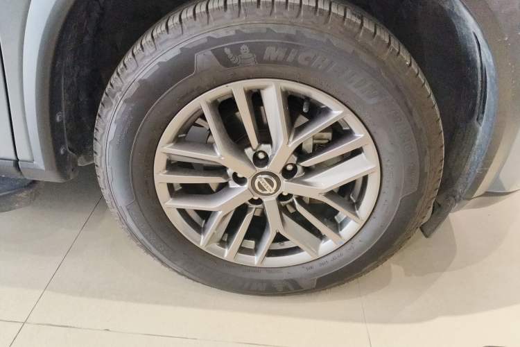Used Nissan X-Trail 2021 VC-Turbo 300 CVT 2WD Luxury Edition Right Front Wheel Hub
