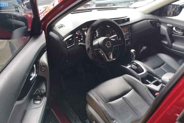 Used Nissan X-Trail 2021 2.0L CVT 2WD XL Premium Commemorative Edition Driver Seat