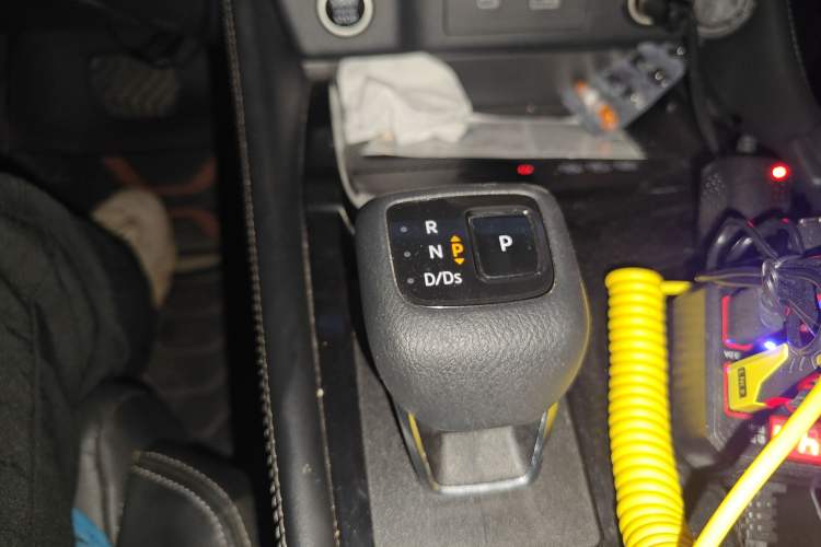 Used Nissan X-Trail 2021 VC-Turbo 300 CVT 2WD Luxury Edition Gear Lever
