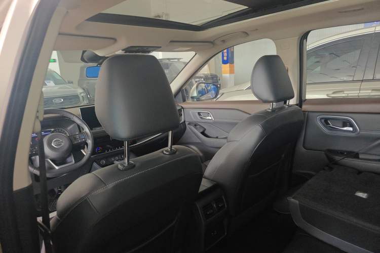 Used Nissan X-Trail 2021 VC-Turbo 300 CVT 4WD Luxury Edition Headliner