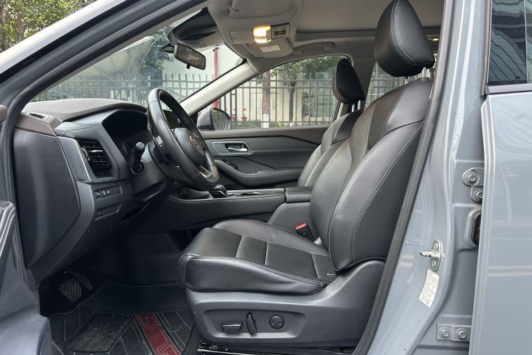 Used Nissan X-Trail 2021 VC-Turbo 300 CVT 2WD Luxury Edition Interior 2