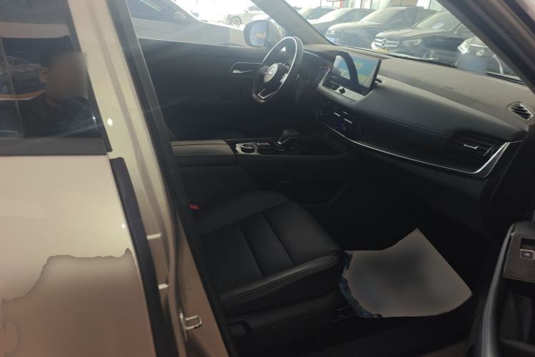 Used Nissan X-Trail 2021 VC-Turbo 300 CVT 4WD Luxury Edition Right Front Seat
