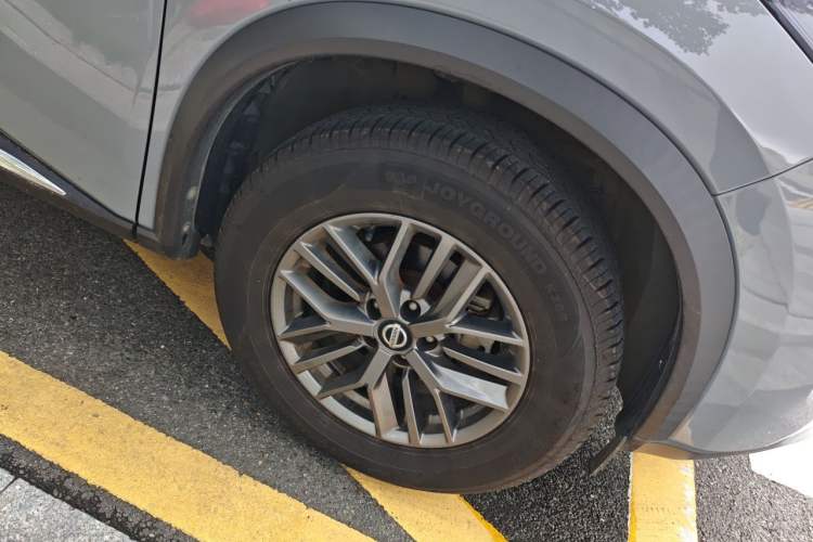 Used Nissan X-Trail 2021 VC-Turbo 300 CVT 2WD Luxury Edition Right Front Wheel Hub