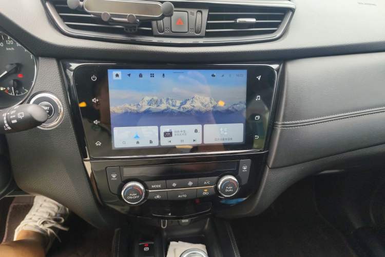 Used Nissan X-Trail 2021 2.5L CVT 4WD XL ITS Luxury Commemorative Edition Audio And AC Panel