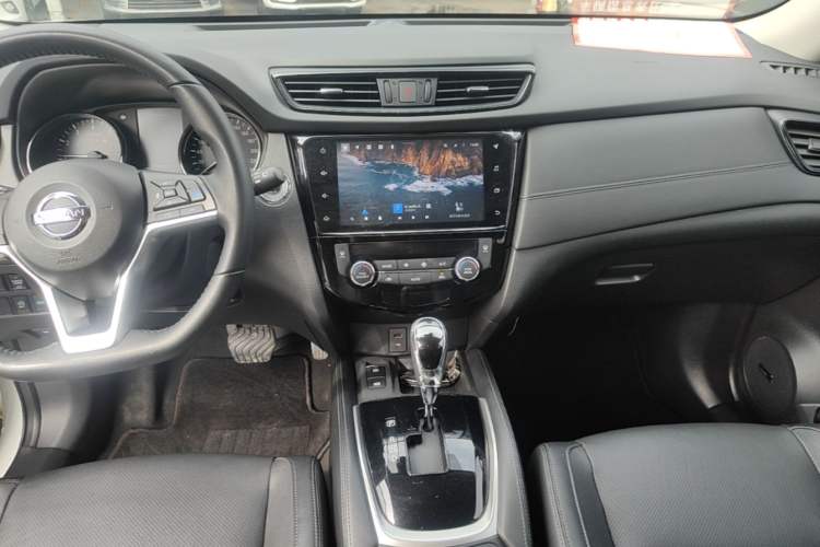 Used Nissan X-Trail 2021 2.5L CVT 4WD XL ITS Luxury Commemorative Edition Audio And AC Panel
