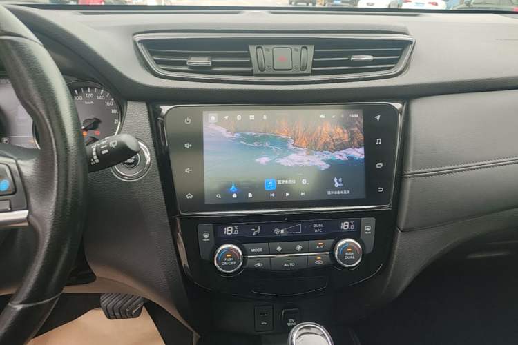 Used Nissan X-Trail 2021 2.5L CVT 4WD XL ITS Luxury Commemorative Edition Audio And AC Panel