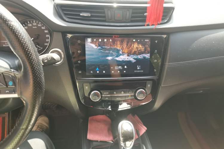 Used Nissan X-Trail 2021 2.5L CVT 4WD XL SmartConnect Leading Edition Audio And AC Panel