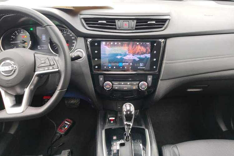 Used Nissan X-Trail 2021 2.0L CVT 2WD XL ITS Comfort Commemorative Edition Audio And AC Panel
