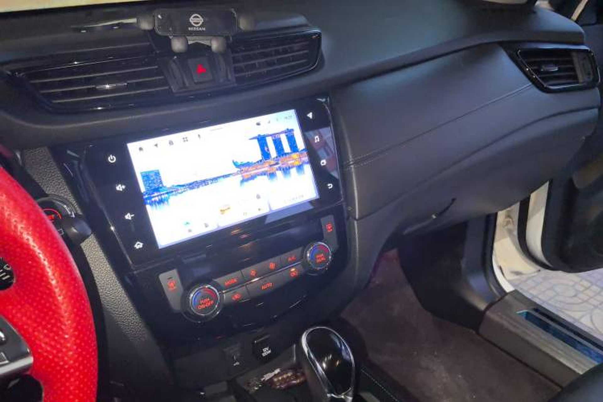 Used Nissan X-Trail 2021 2.0L CVT 2WD XL ITS SmartConnect Comfort Edition Audio And AC Panel