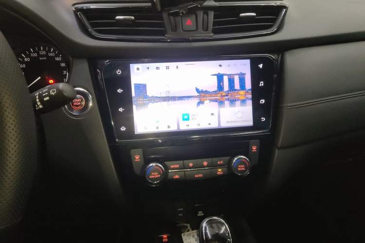 Used Nissan X-Trail 2021 2.5L CVT 4WD XL ITS Luxury Commemorative Edition Audio And AC Panel