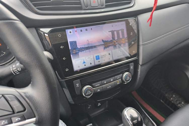 Used Nissan X-Trail 2021 2.0L CVT 2WD XL Premium Commemorative Edition Audio And AC Panel