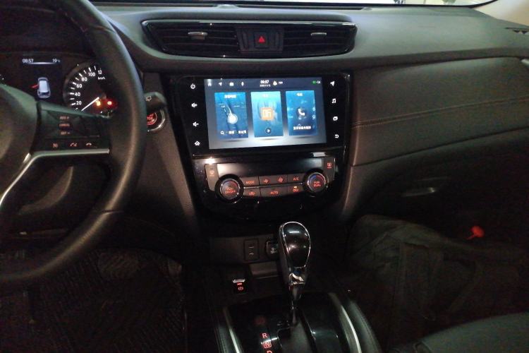 Used Nissan X-Trail 2021 2.0L CVT 2WD XL ITS Comfort Commemorative Edition Audio And AC Panel
