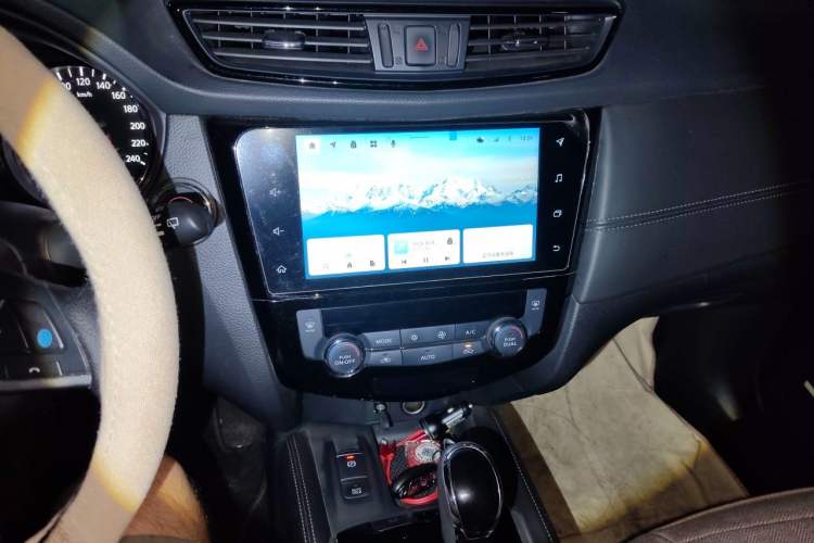 Used Nissan X-Trail 2021 2.5L CVT 4WD XL ITS Luxury Commemorative Edition Audio And AC Panel