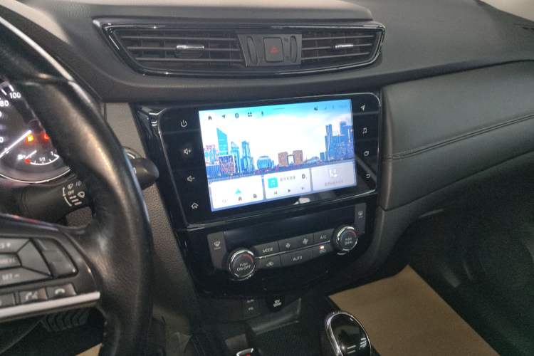 Used Nissan X-Trail 2021 2.0L CVT 2WD XL ITS Comfort Commemorative Edition Audio And AC Panel
