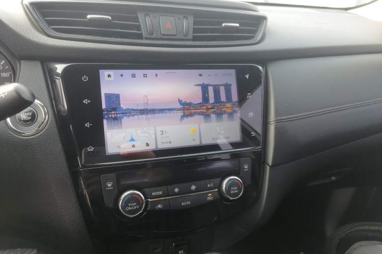 Used Nissan X-Trail 2021 2.0L CVT 2WD XL ITS Comfort Commemorative Edition Audio And AC Panel