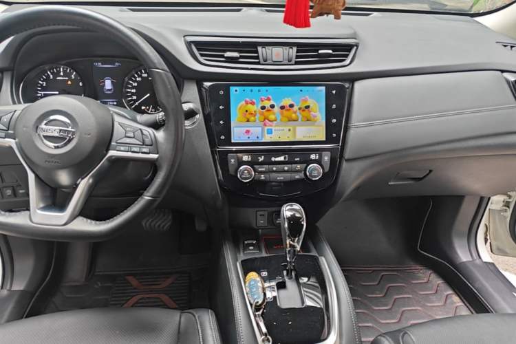 Used Nissan X-Trail 2021 2.0L CVT 2WD XL ITS Comfort Commemorative Edition Audio And AC Panel