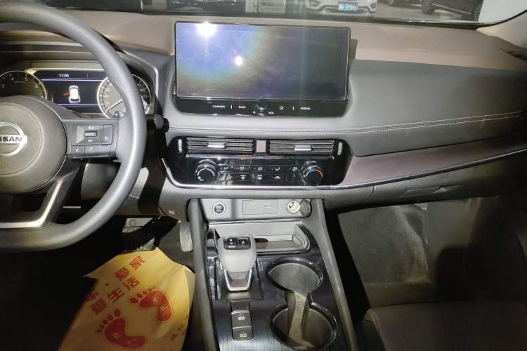 Used Nissan X-Trail 2021 VC-Turbo 300 CVT 2WD Comfort Edition Audio And AC Panel