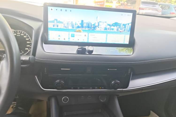 Used Nissan X-Trail 2021 VC-Turbo 300 CVT 2WD Luxury Edition Audio And AC Panel