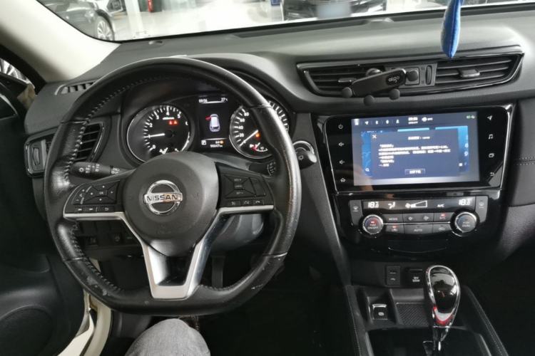 Used Nissan X-Trail 2021 2.0L CVT 2WD XL ITS SmartConnect Comfort Edition Center Console