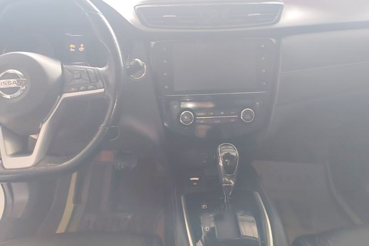Used Nissan X-Trail 2021 2.0L CVT 2WD XL Premium SmartConnect Deluxe Edition Center Console