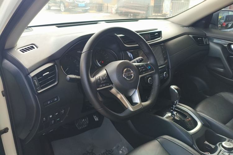 Used Nissan X-Trail 2021 2.5L CVT 4WD XL ITS Luxury Commemorative Edition Center Console