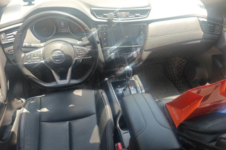 Used Nissan X-Trail 2021 2.0L CVT 2WD XL ITS Comfort Commemorative Edition Center Console
