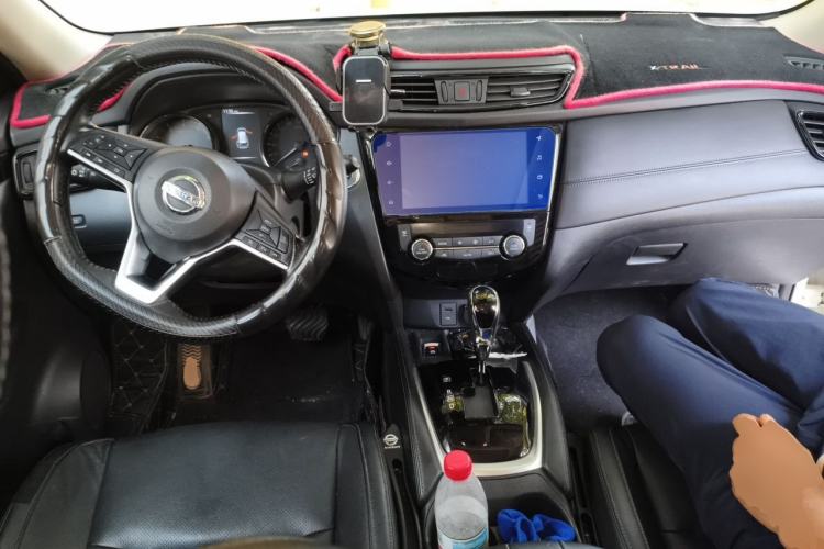 Used Nissan X-Trail 2021 2.0L CVT 2WD XL ITS SmartConnect Comfort Edition Center Console