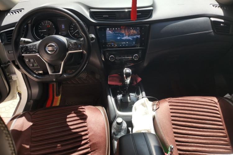 Used Nissan X-Trail 2021 2.5L CVT 4WD XL SmartConnect Leading Edition Center Console