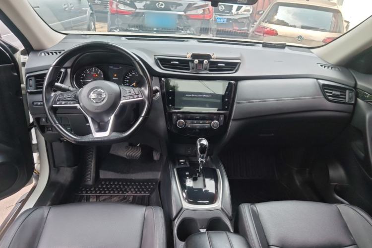 Used Nissan X-Trail 2021 2.0L CVT 2WD XL ITS SmartConnect Comfort Edition Center Console